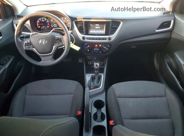 3KPC24A64LE117352 2020 HYUNDAI ACCENT Черный Вид панели приборов