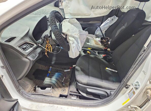 3KPC24A64ME138459 2021 HYUNDAI ACCENT White Widok wnętrza z przodu