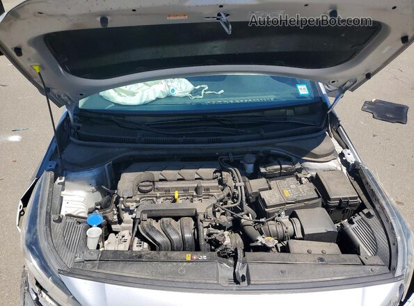 3KPC24A64NE160804 2022 HYUNDAI ACCENT Gray Սալոնի հետևի տեսք