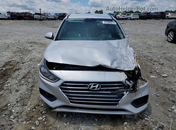 3KPC24A65ME151298 2021 HYUNDAI ACCENT Серебряный Вид спереди