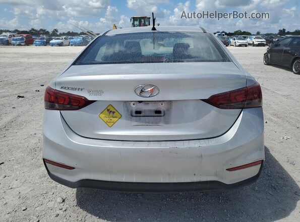 3KPC24A66LE109687 2020 HYUNDAI ACCENT Silver უკანა ხედი