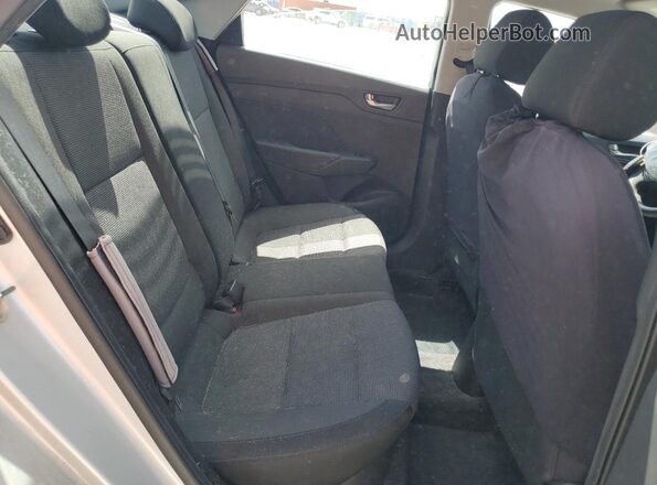 3KPC24A66LE109687 2020 HYUNDAI ACCENT Silver უკანა სავარძლების ხედი