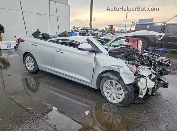 3KPC24A66ME129584 2021 HYUNDAI ACCENT Silver Delantero derecho