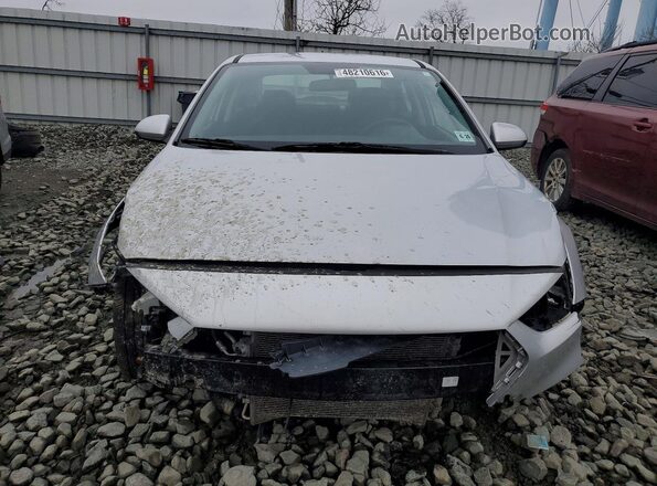 3KPC24A66ME129875 2021 HYUNDAI ACCENT Silver Вид спереду