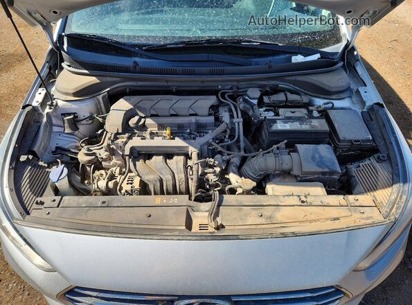 3KPC24A66ME131769 2021 HYUNDAI ACCENT Silver Սալոնի հետևի տեսք