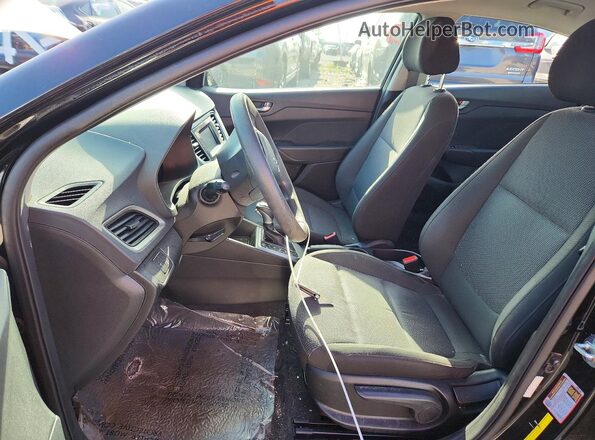 3KPC24A66ME146594 2021 HYUNDAI ACCENT Черный Вид салона спереди