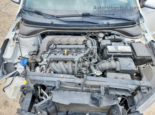 3KPC24A66ME149429 2021 HYUNDAI ACCENT Белый Вид задней части салона