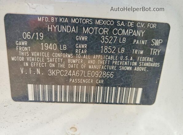 3KPC24A67LE092866 2020 HYUNDAI ACCENT White Vista del compartimento del motor
