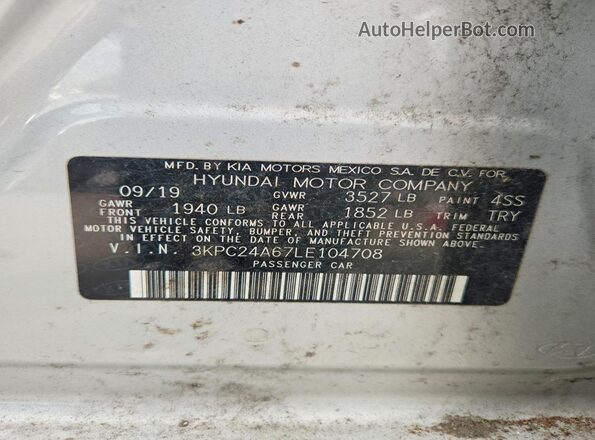 3KPC24A67LE104708 2020 HYUNDAI ACCENT Silver Engine compartment view