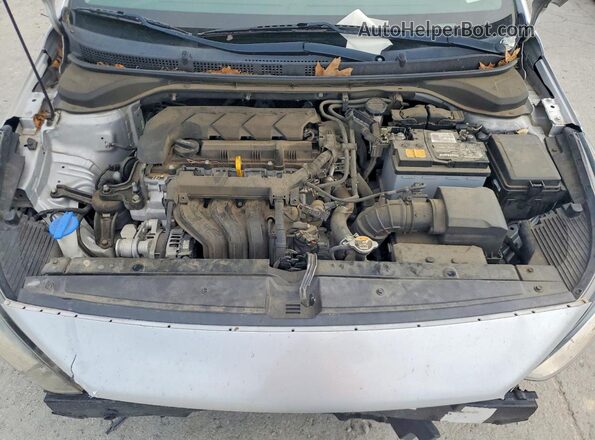 3KPC24A67LE118625 2020 HYUNDAI ACCENT Silver Սալոնի հետևի տեսք