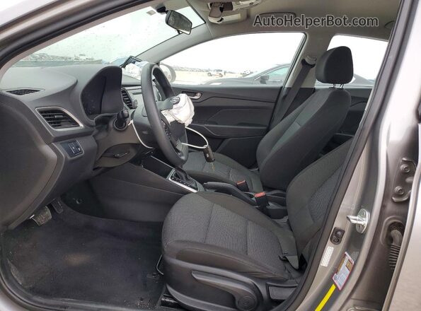3KPC24A67NE168170 2022 HYUNDAI ACCENT Silver წინა სალონის ხედი