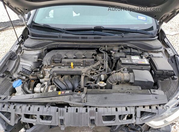 3KPC24A67NE168170 2022 HYUNDAI ACCENT Silver უკანა სალონის ხედი