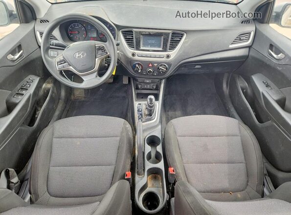 3KPC24A68LE113336 2020 HYUNDAI ACCENT Серебряный Вид панели приборов