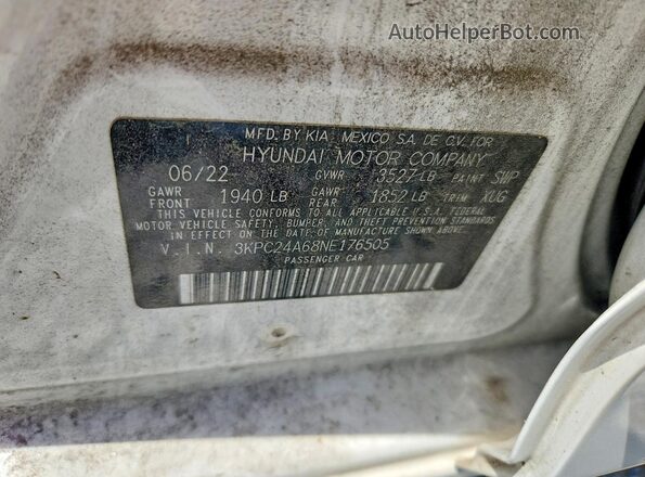 3KPC24A68NE176505 2022 HYUNDAI ACCENT White Вид підкапотного простору