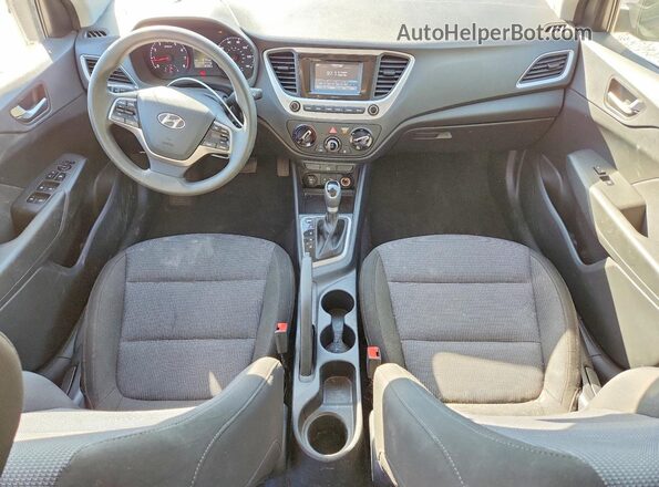 3KPC24A69ME146928 2021 HYUNDAI ACCENT Silver წინა პანელის ხედი