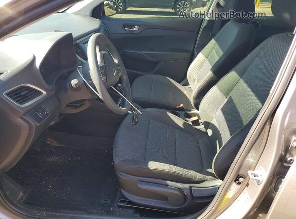 3KPC24A69NE154965 2022 HYUNDAI ACCENT Gray Front interior view