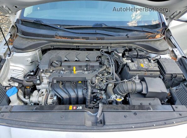 3KPC24A69NE160796 2022 HYUNDAI ACCENT Silver Սալոնի հետևի տեսք