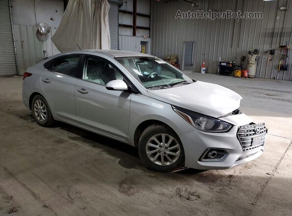 3KPC24A6XLE100863 2020 HYUNDAI ACCENT Серебряный Передняя правая четверть