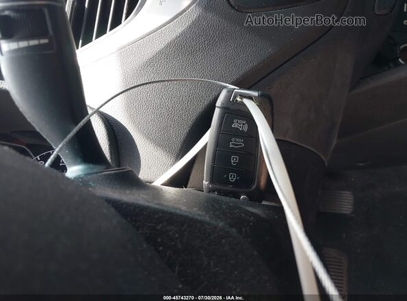 3KPC24A6XLE120692 2020 HYUNDAI ACCENT Синий Вид панели приборов