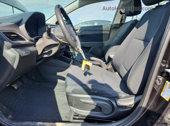 3KPC35A31KE048028 2019 HYUNDAI ACCENT Black წინა სალონის ხედი