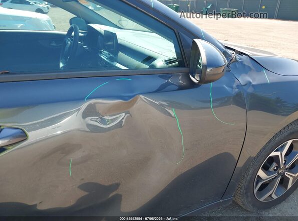 3KPF24AD0KE092721 2019 KIA FORTE Gray Widok z przodu
