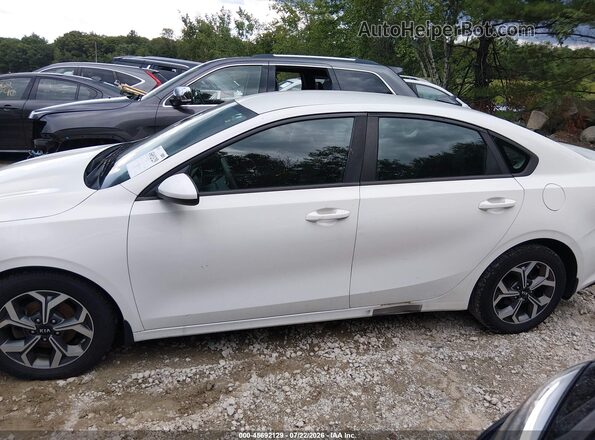 3KPF24AD0KE131839 2019 KIA FORTE White სალონის 360-გრადუსიანი ხედი