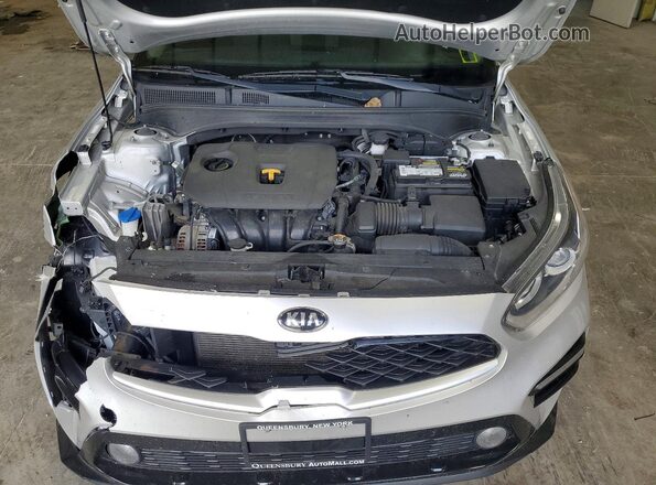 3KPF24AD0ME334510 2021 KIA FORTE Silver Вид задньої частини салону