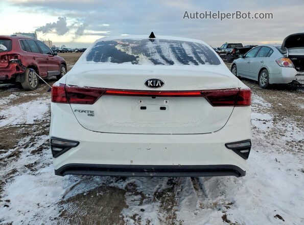 3KPF24AD0ME345149 2021 KIA FORTE White Вид ззаду