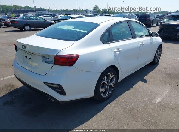 3KPF24AD0ME388387 2021 KIA FORTE White Trasero derecho