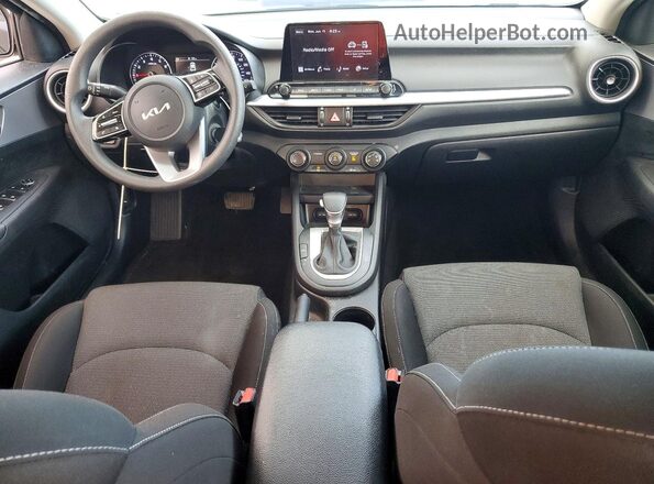 3KPF24AD0NE430199 2022 KIA FORTE White Вид панелі приладів