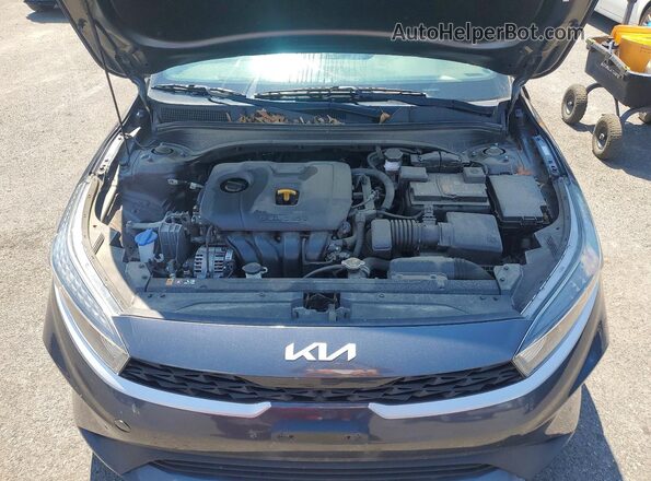 3KPF24AD0NE448802 2022 KIA FORTE Gray Widok wnętrza z tyłu