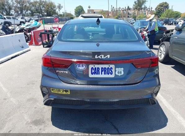 3KPF24AD0NE497787 2022 KIA FORTE Gray 