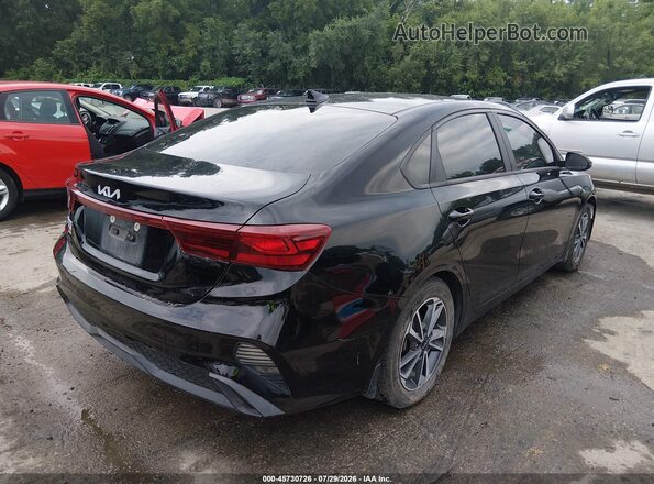3KPF24AD0PE545324 2023 KIA FORTE Black Rear right