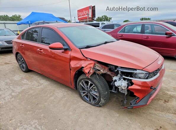 3KPF24AD0PE580977 2023 KIA FORTE Оранжевый Передняя правая четверть