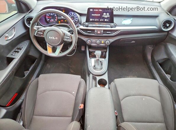 3KPF24AD0PE580977 2023 KIA FORTE Оранжевый Вид панели приборов