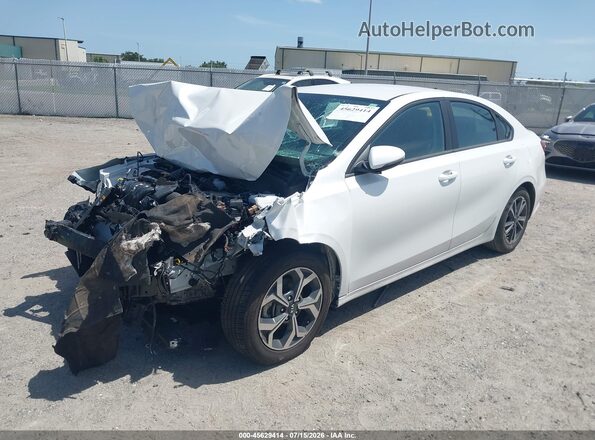 3KPF24AD0PE634620 2023 KIA FORTE White Przód lewy