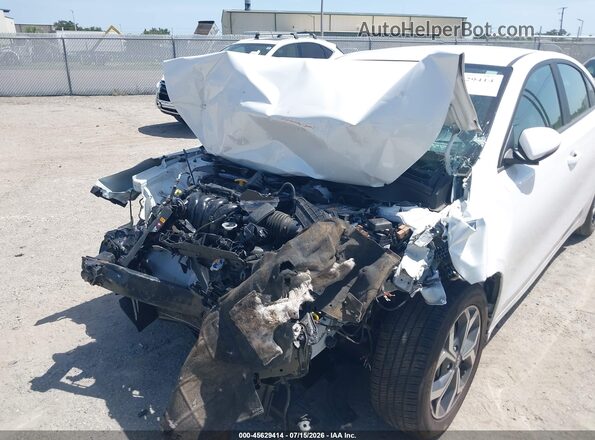 3KPF24AD0PE634620 2023 KIA FORTE White Widok z przodu