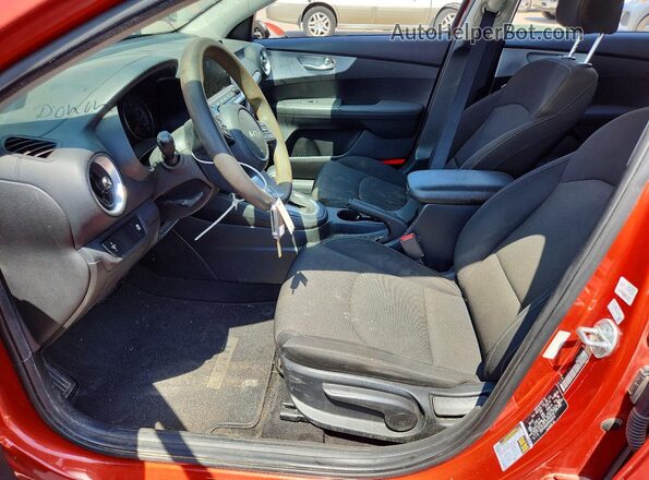 3KPF24AD0PE646833 2023 KIA FORTE Orange Սալոնի դիմացի տեսք