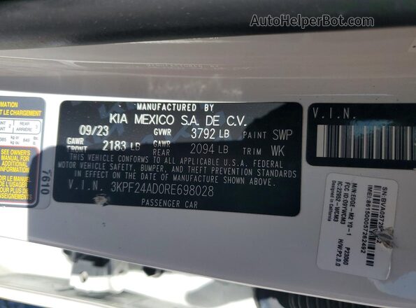 3KPF24AD0RE698028 2024 KIA FORTE White Вид підкапотного простору