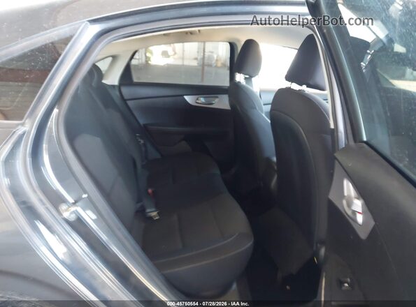 3KPF24AD0RE701557 2024 KIA FORTE Gray Vista de la etiqueta del VIN