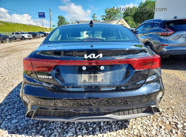 3KPF24AD0RE714731 2024 KIA FORTE Black Vista trasera