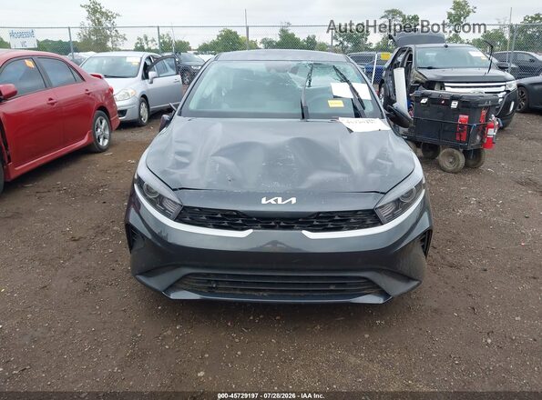 3KPF24AD0RE801643 2024 KIA FORTE Серый Вид задней части салона