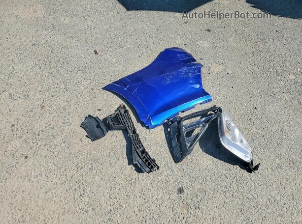 3KPF24AD1LE150398 2020 KIA FORTE Blue Vista del compartimento del motor