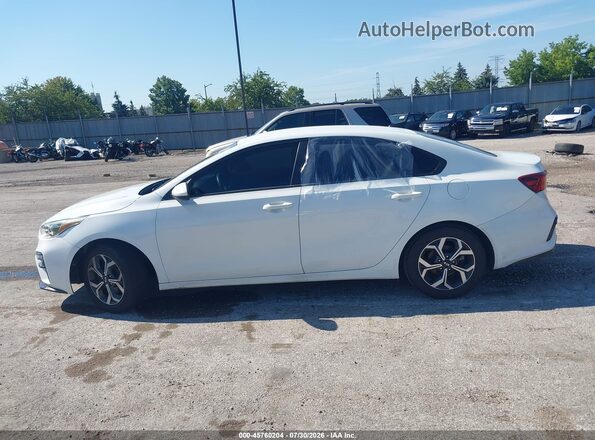 3KPF24AD1LE212480 2020 KIA FORTE White 360 interior view