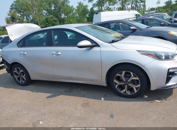 3KPF24AD1LE228159 2020 KIA FORTE Silver Սալոնի 360 աստիճան տեսք