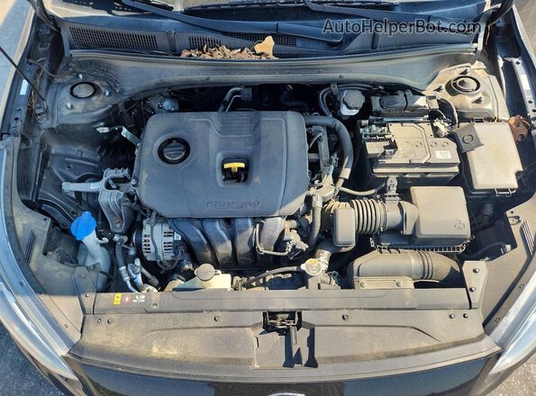 3KPF24AD1LE236052 2020 KIA FORTE Черный Вид задней части салона