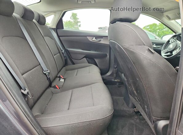3KPF24AD1LE256074 2020 KIA FORTE Gray Հետևի նստատեղերի տեսք