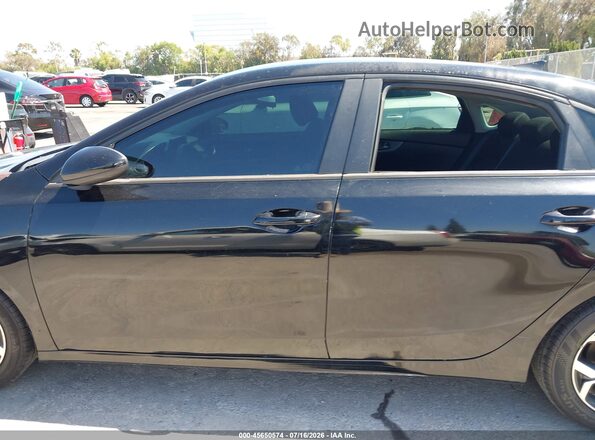 3KPF24AD1LE257693 2020 KIA FORTE Black Вид задньої частини салону