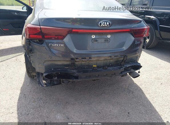3KPF24AD1ME266945 2021 KIA FORTE Черный Вид спереди
