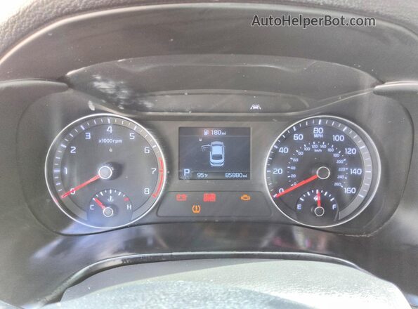 3KPF24AD1ME335794 2021 KIA FORTE Красный Вид щитка приборов